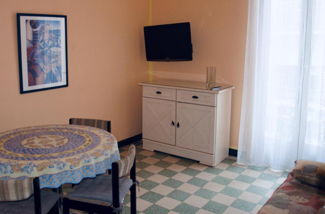Appartement 2 Les Clématites Mentone Esterno foto